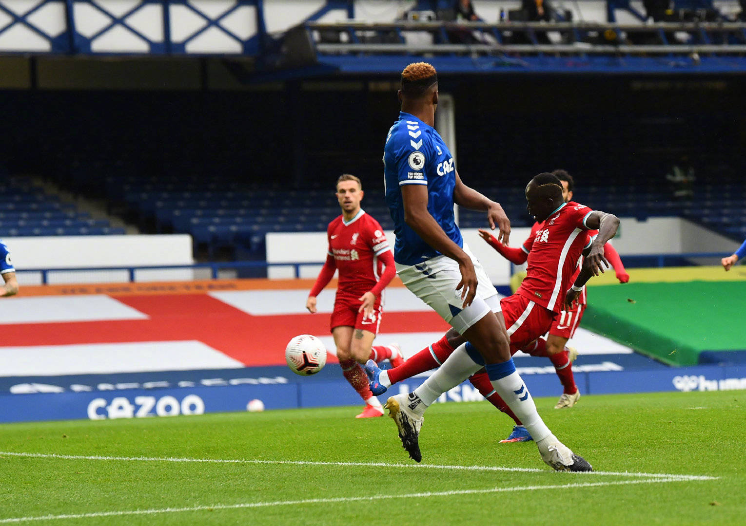 但却仿佛是 但却仿佛是